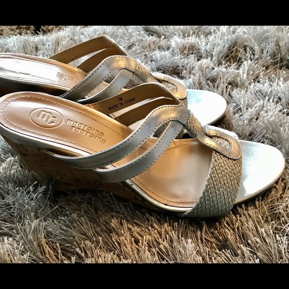 MOOTSIES TOOTSIES Silver wedge sandals 7 - Picture 2 of 5